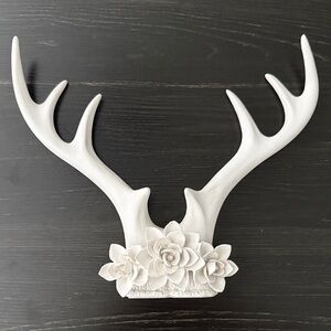 White Antler Wall Decor with Floral Accents